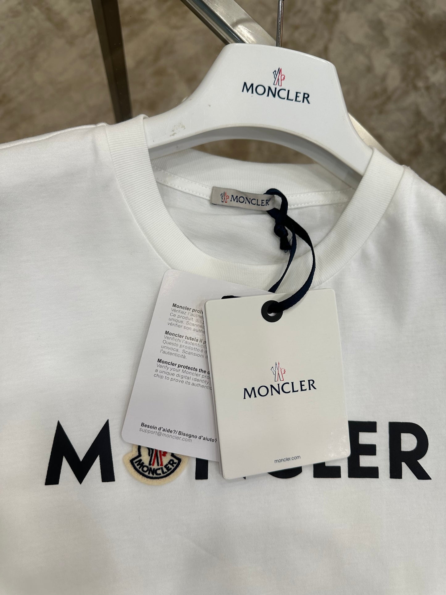Moncler T-shirt