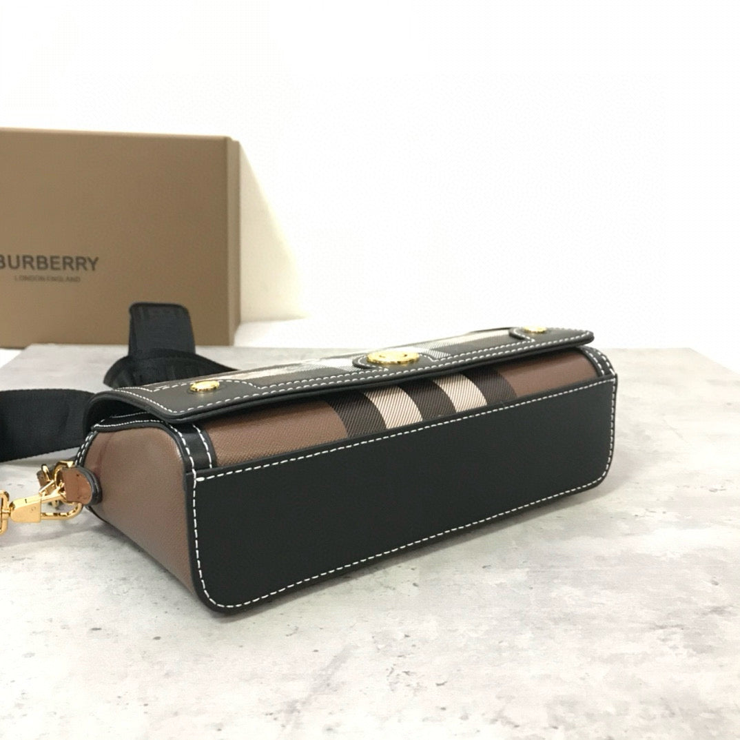 BBR Top Handle Note Bag