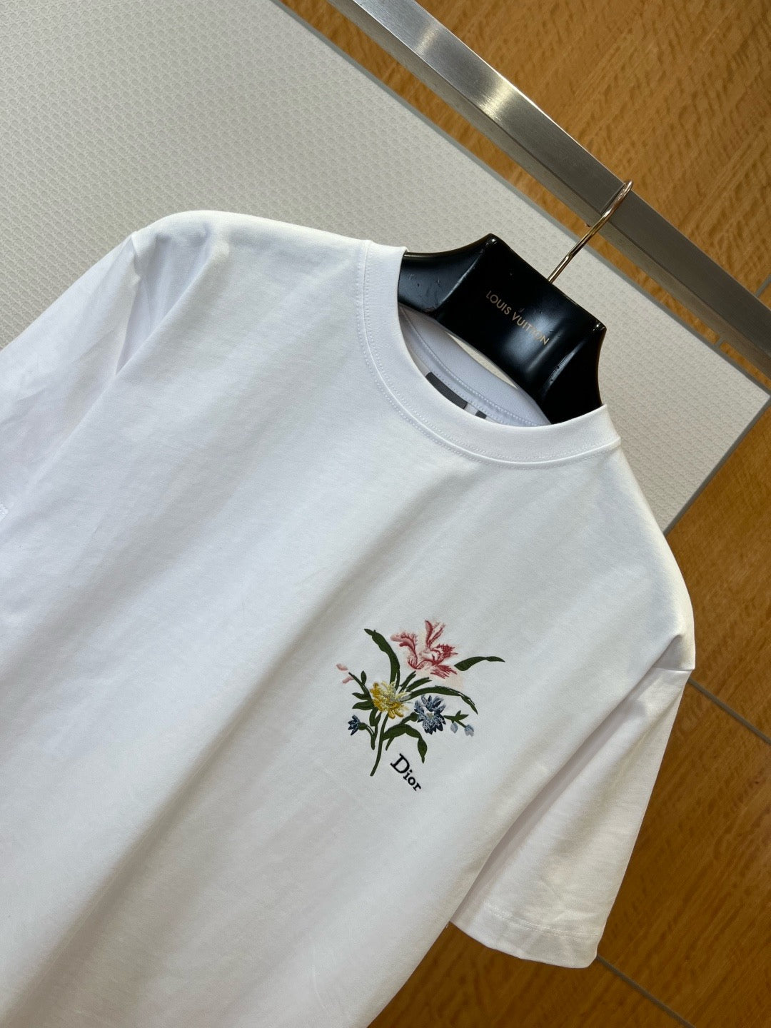 Dior T-shirt