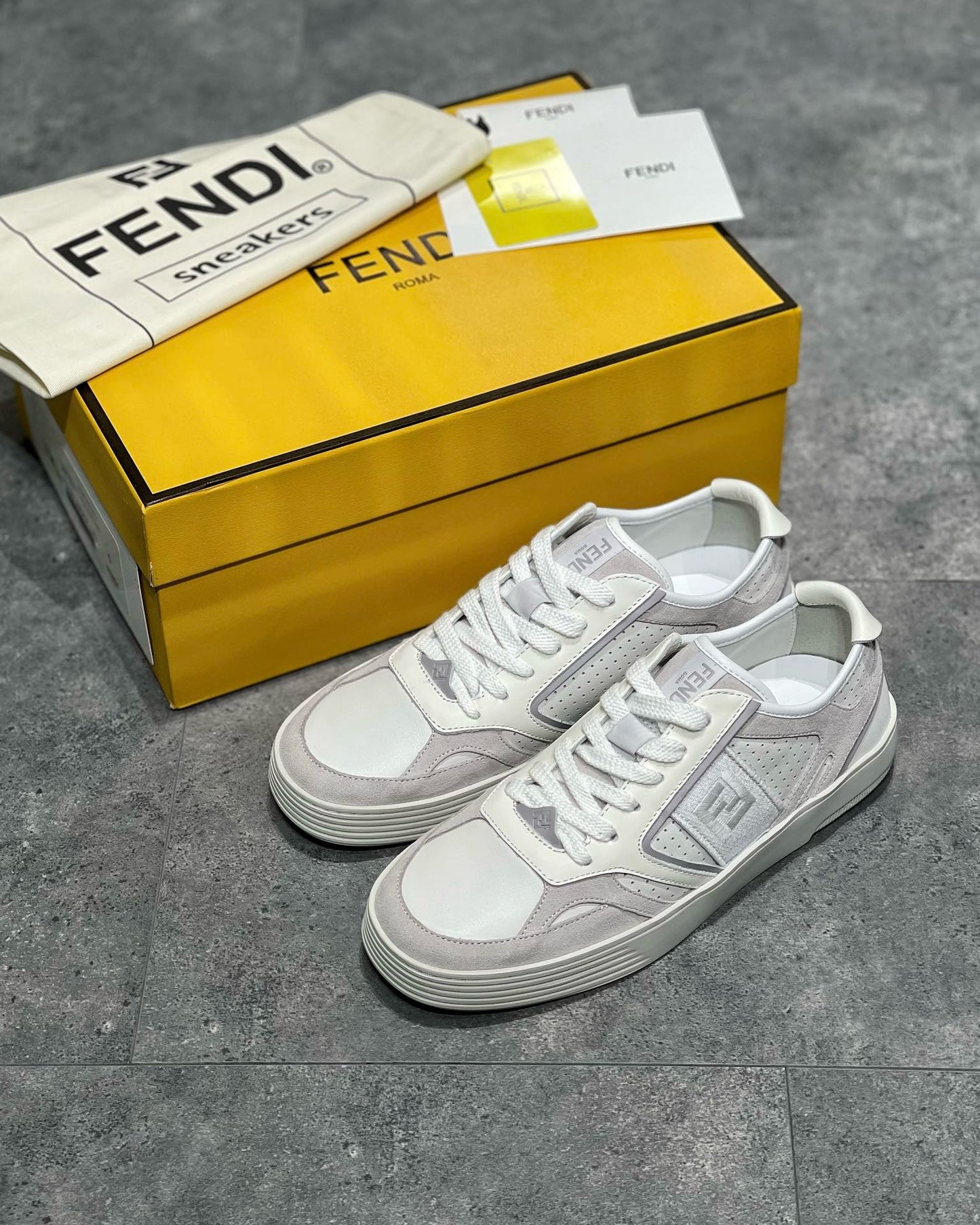 Fendi Sneakers