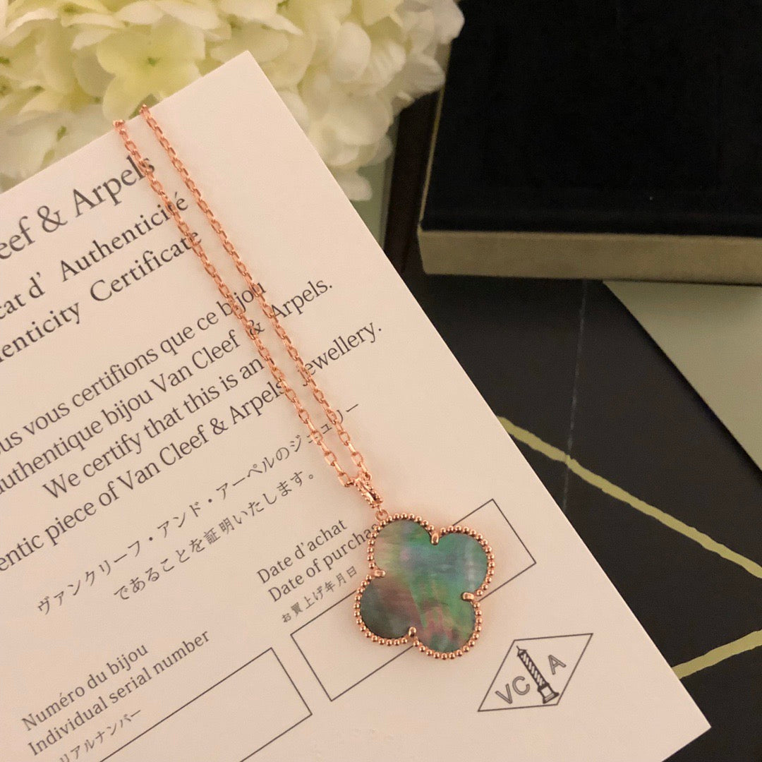 Van Cleef & Arpels Necklace