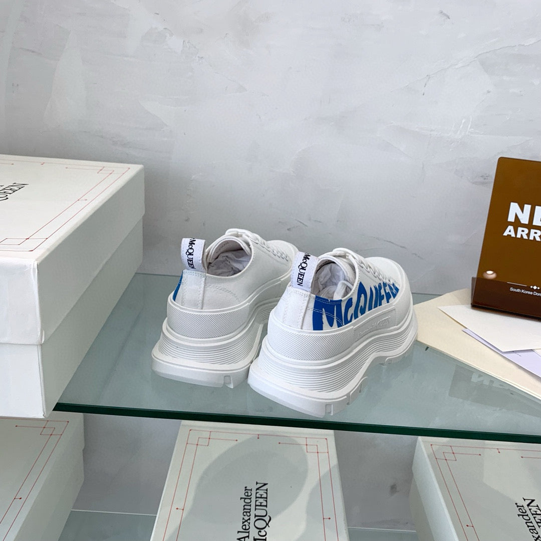 Alexander McQueen Sneakers