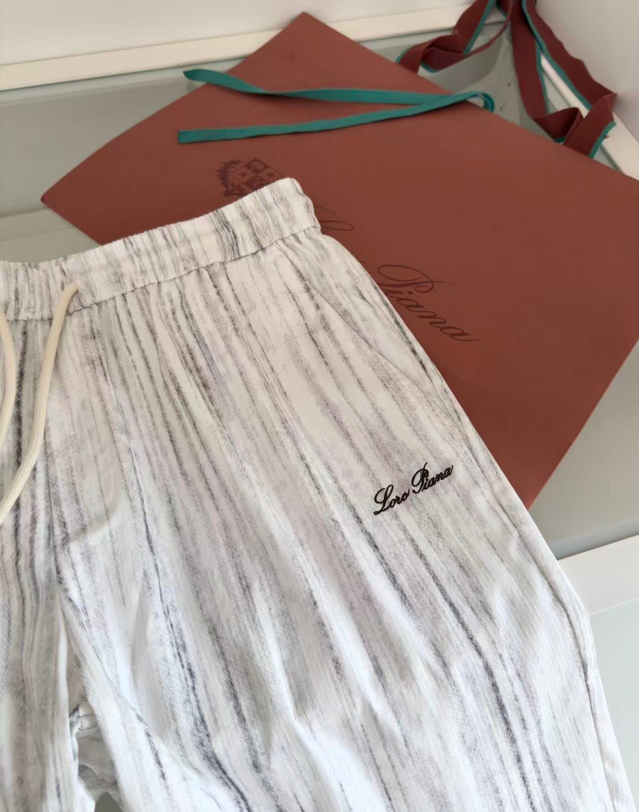 LP Short Pants