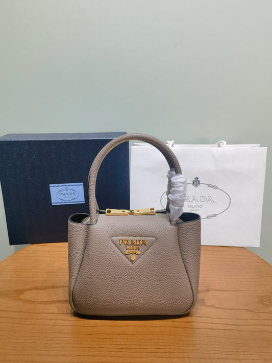 PD Small Leather Tote Bag 19.5x18x9cm