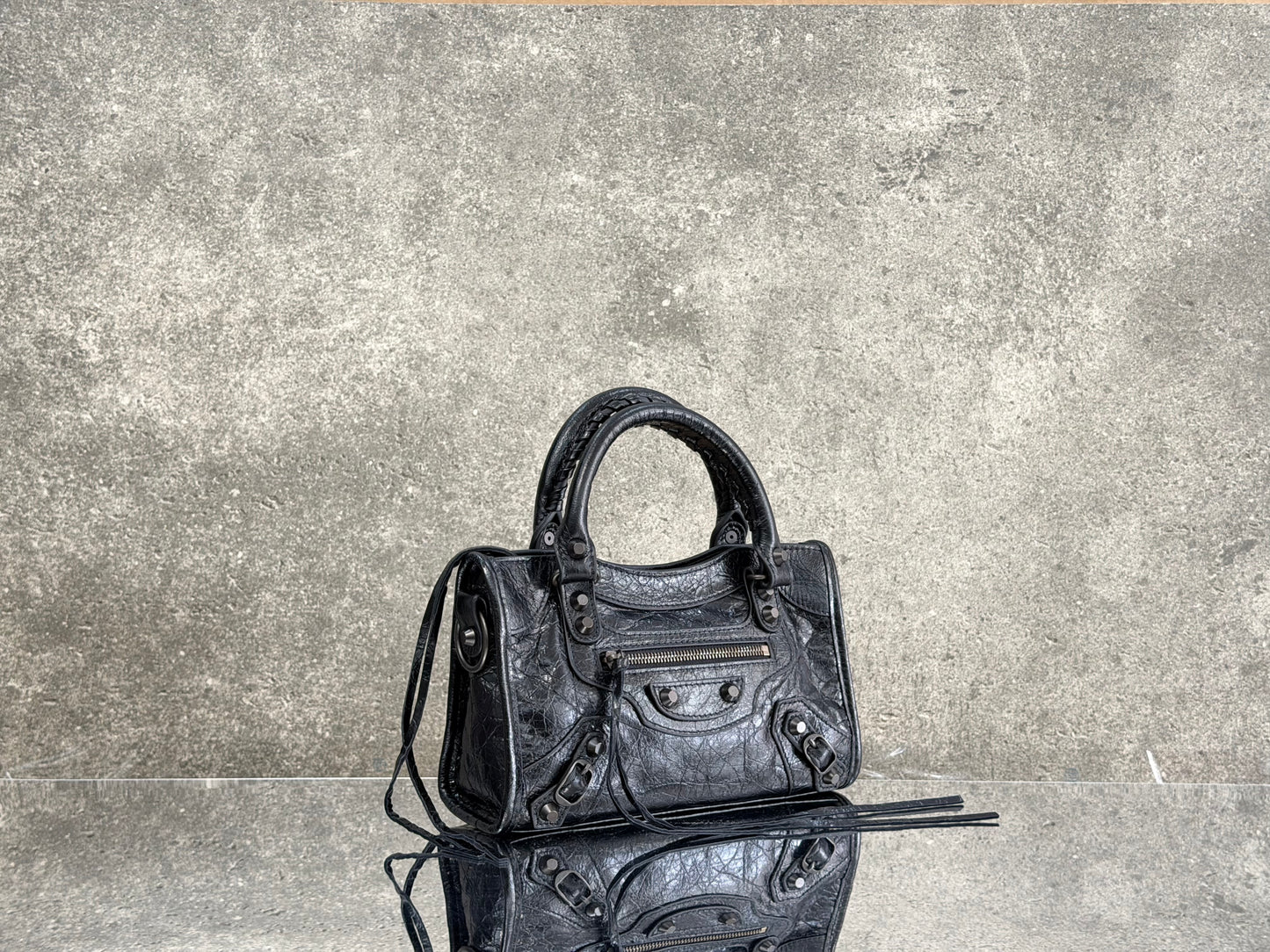 BLCG Le City Handbag 30x20x10cm