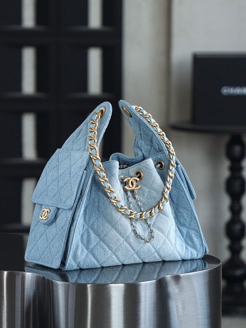 Chanel Shoulder 25Bag (small)