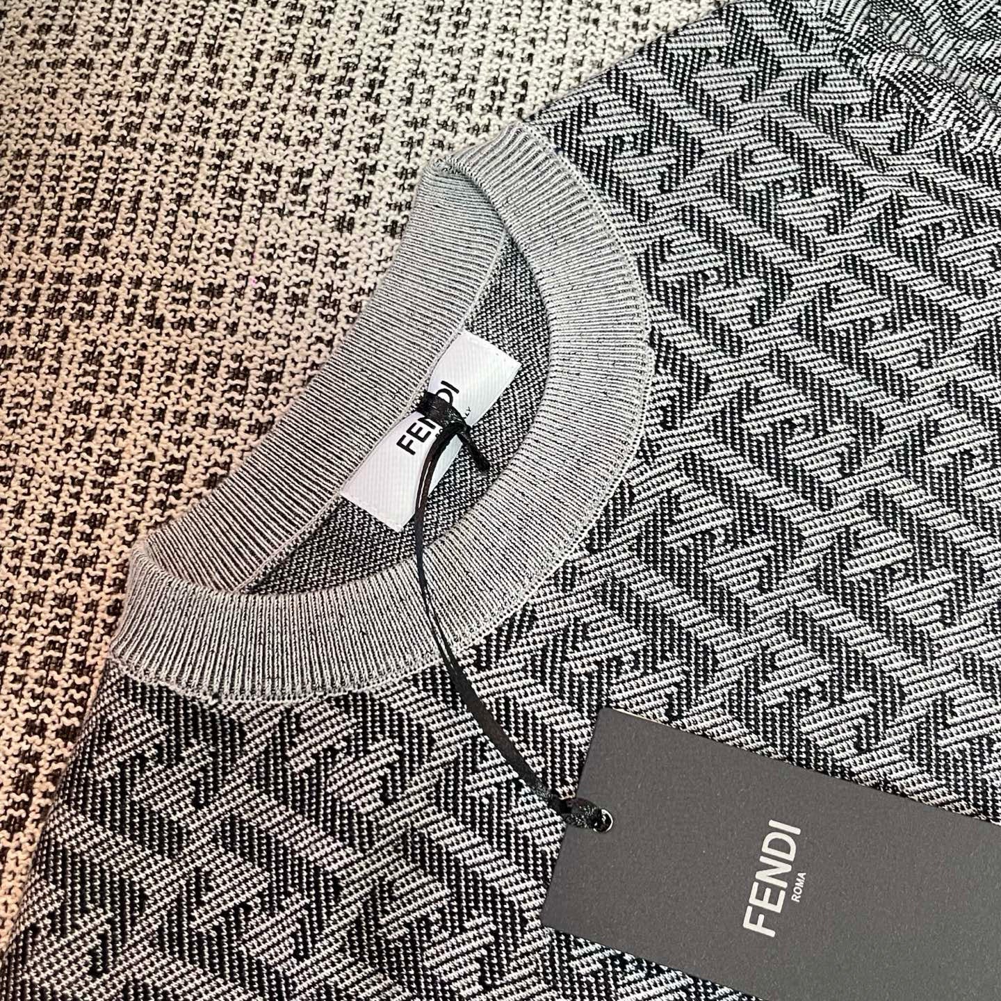 Fendi Sweater