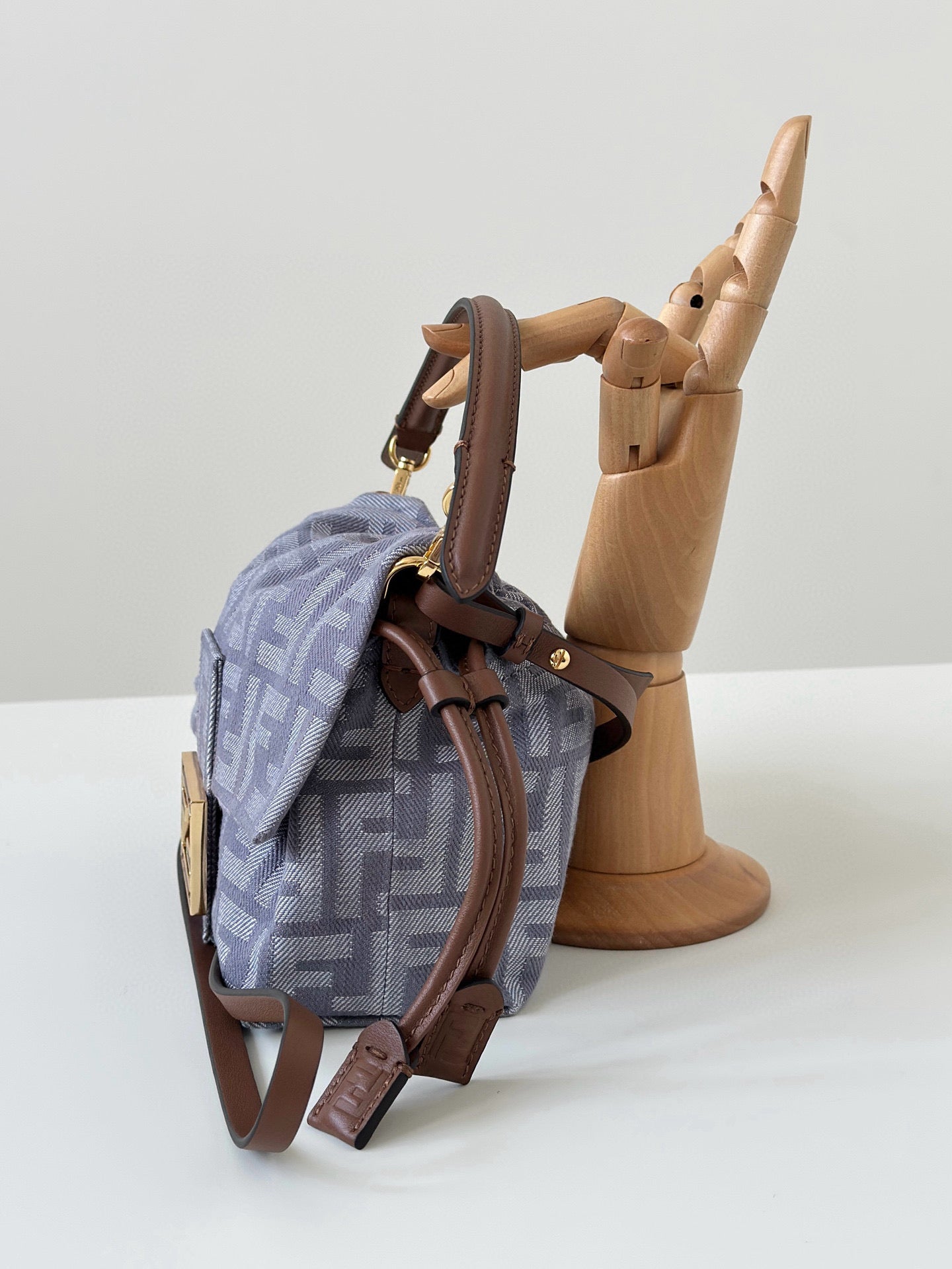 Fendi Mamma Baguette Bag