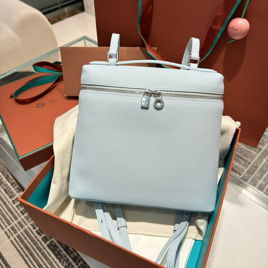 LP Extra Pocket L23.5 Backpack