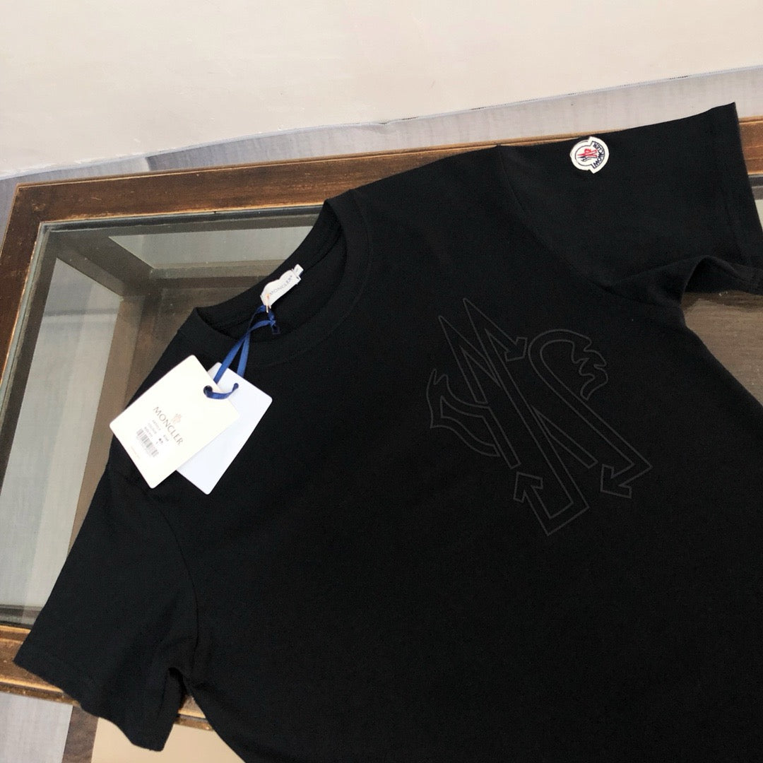 Moncler T-shirt