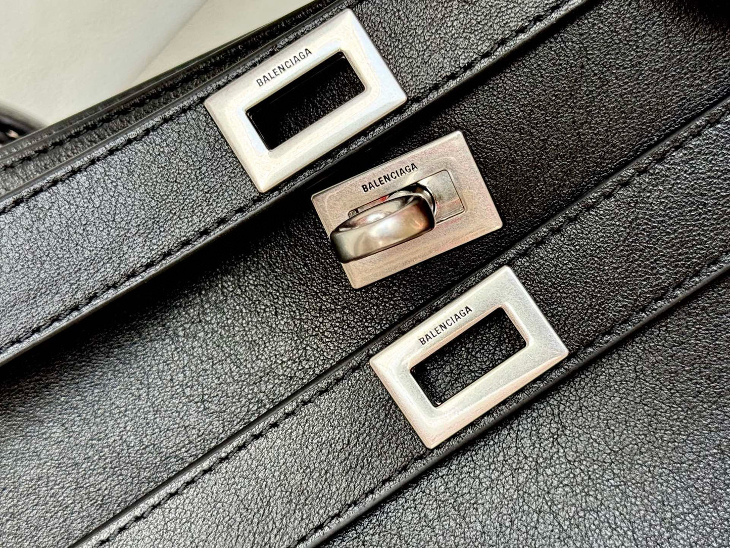BLCG Belair Shoulder Bag(35x17x10cm)