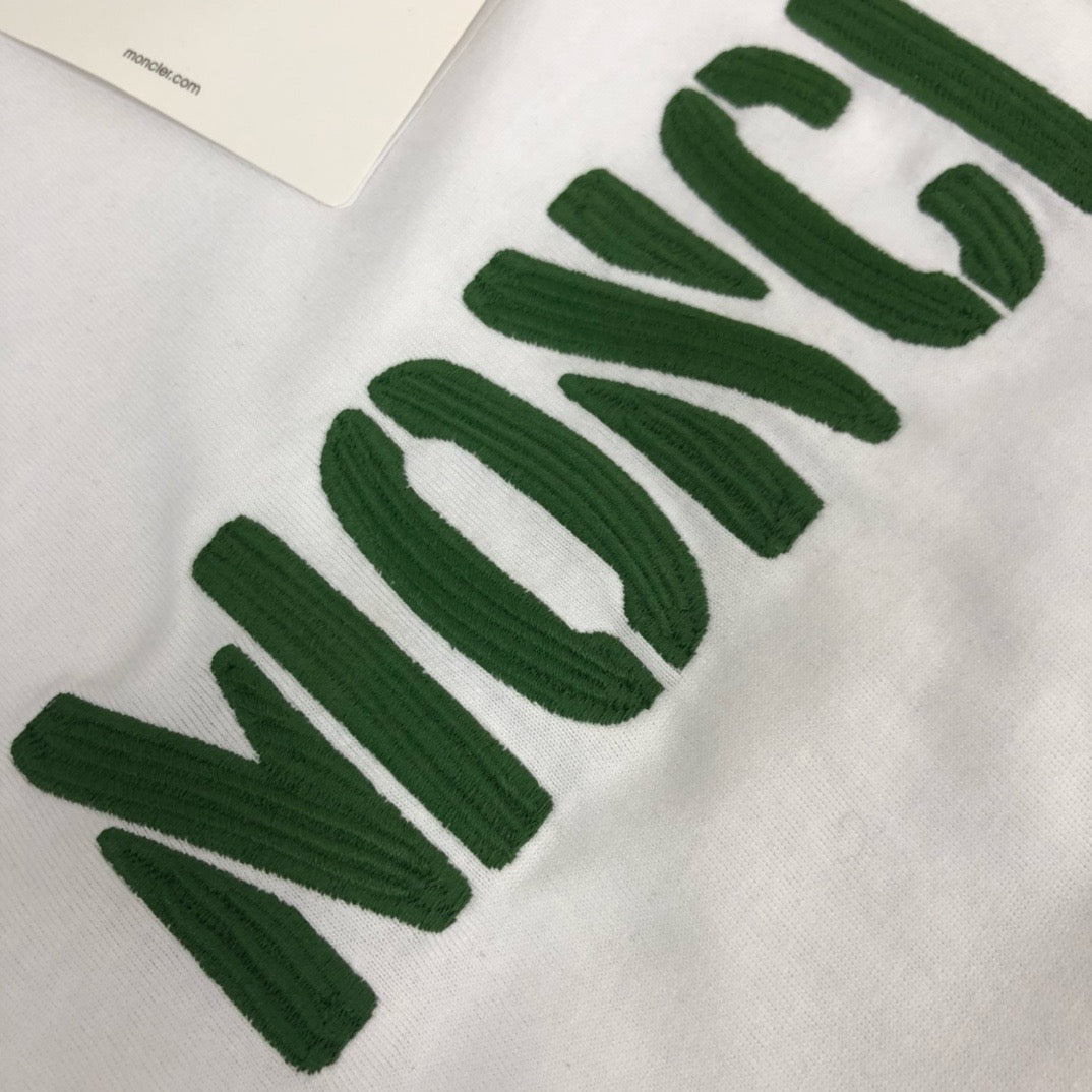 Moncler T-shirt