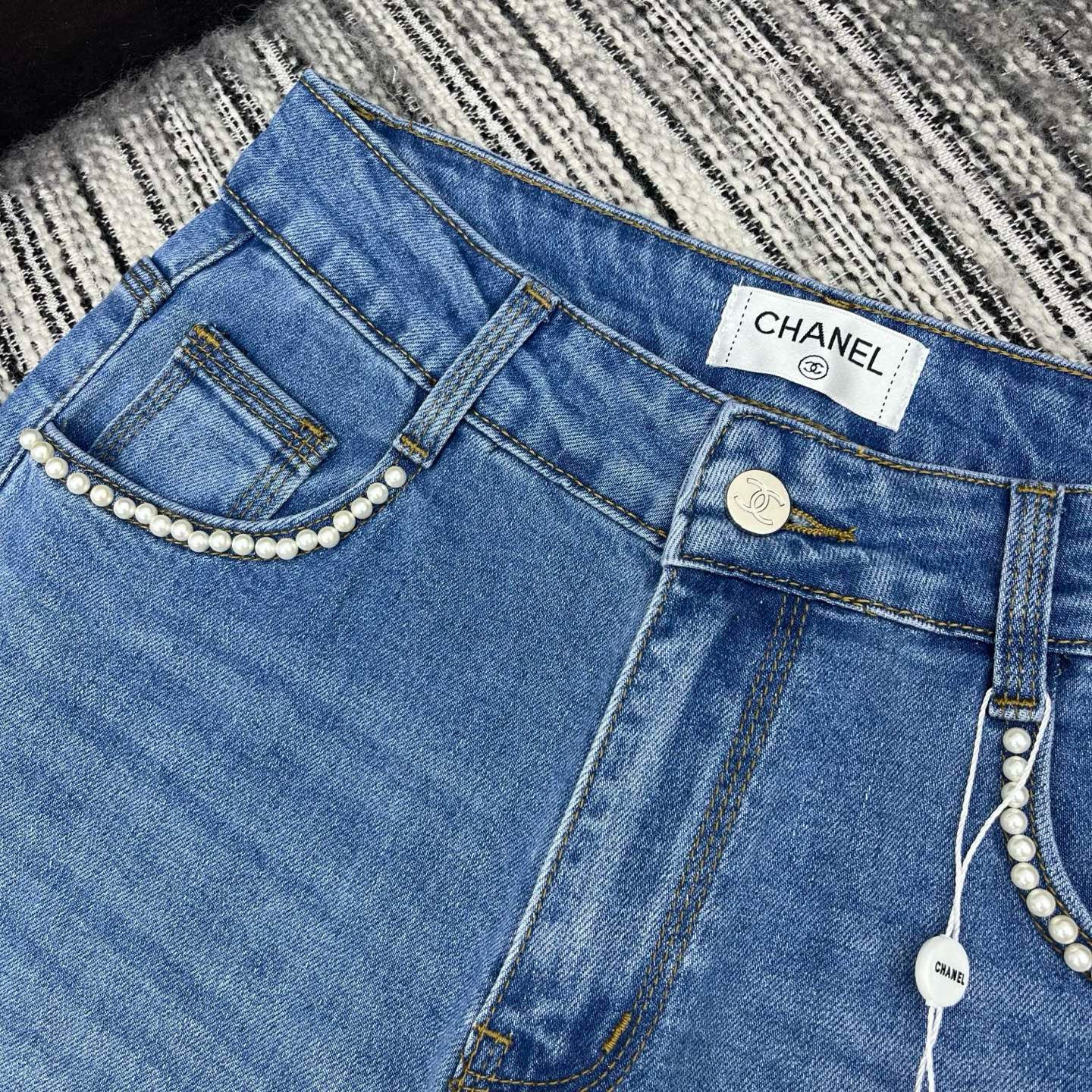Chanel Jeans