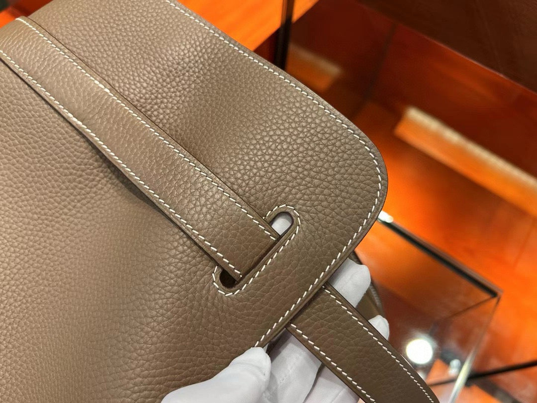 HERMES MESSENGER