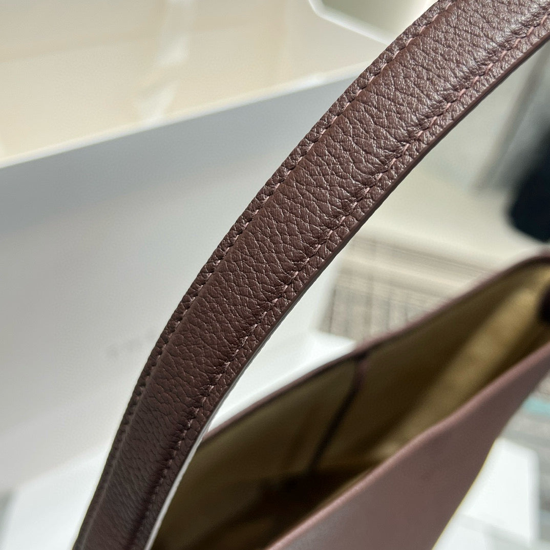 The Row Bucket Bag(30CM*28CM*15.5CM)