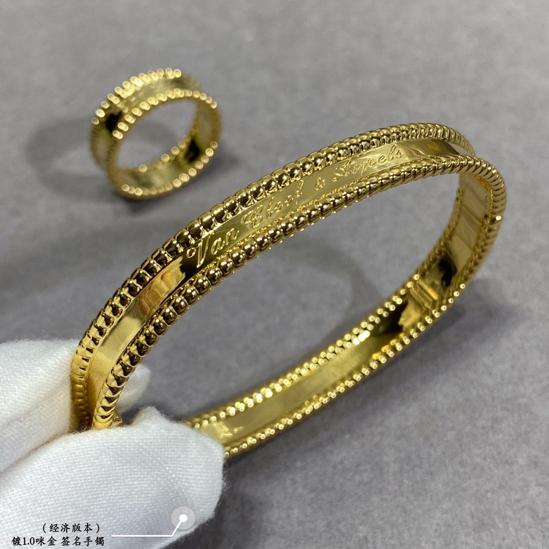 Van Cleef & Arpels Bracelet