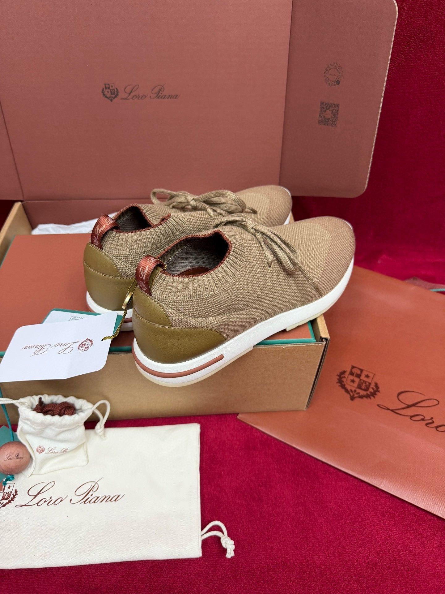 Loro Piana 360 Flexy Walk Sneakers