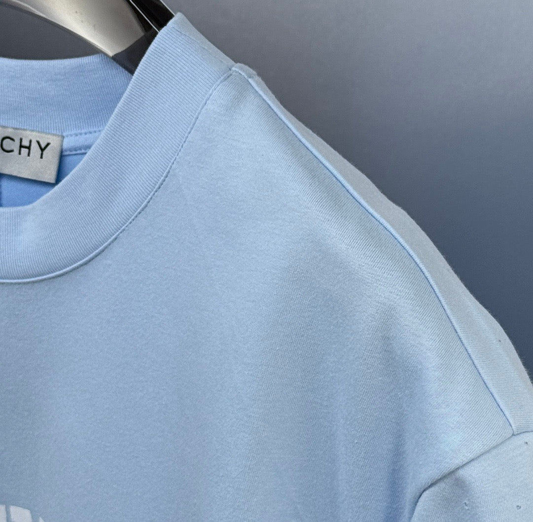 Givenchy T-Shirt