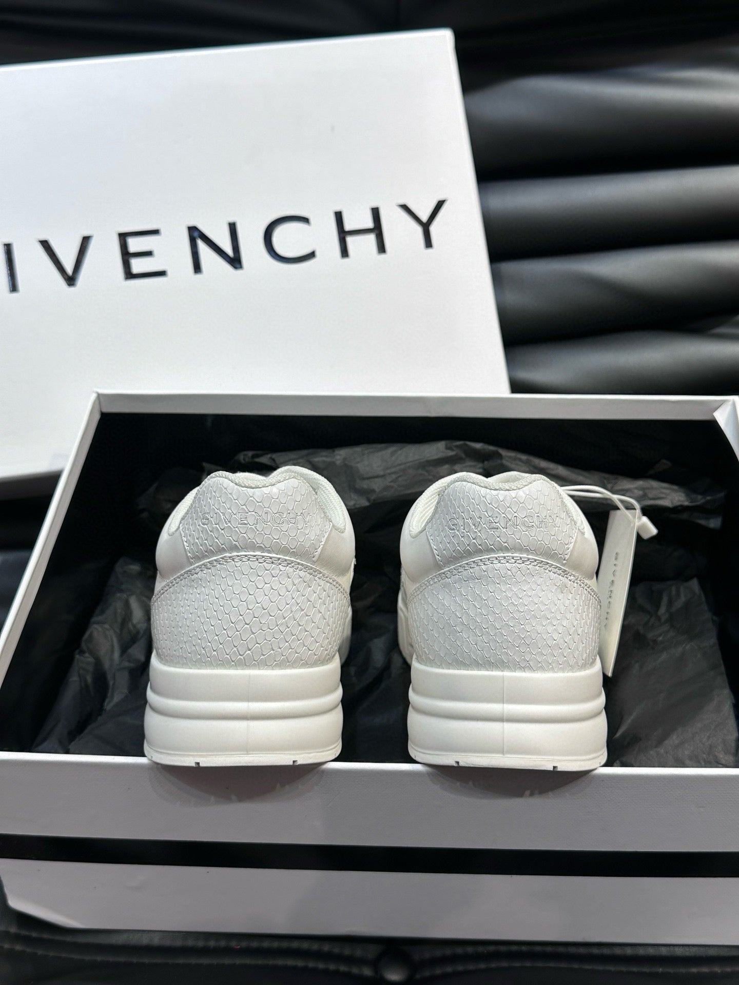 Givenchy Sneakers