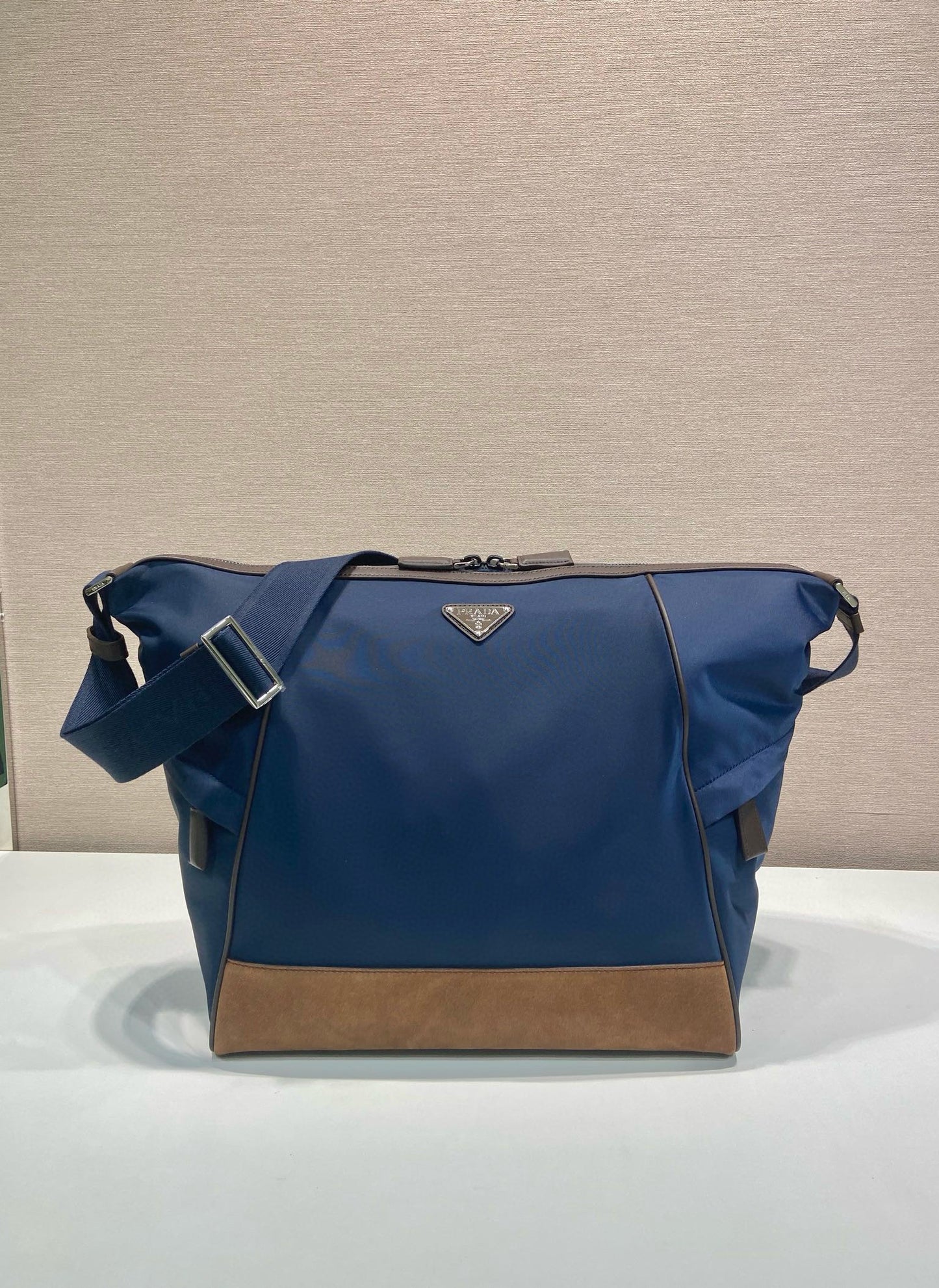 Prada Messenger Bag 34x34x17CM