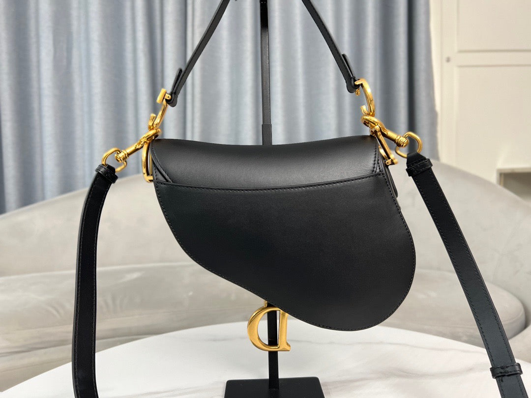 Dior Saddle Bag (25.5cm)