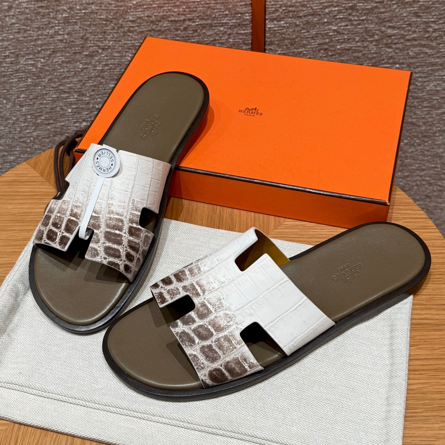 Hermes Slippers