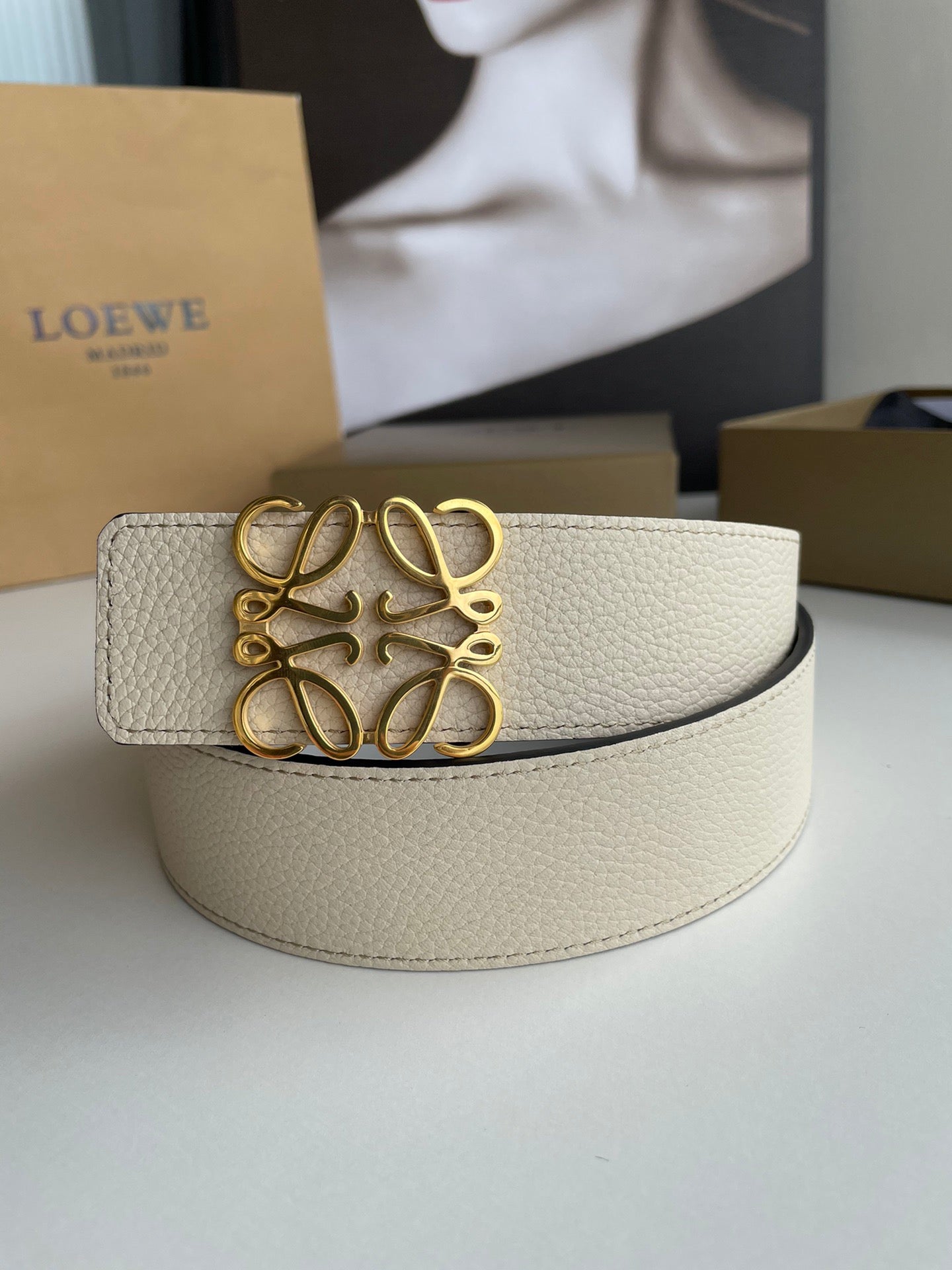 Loewe Belt