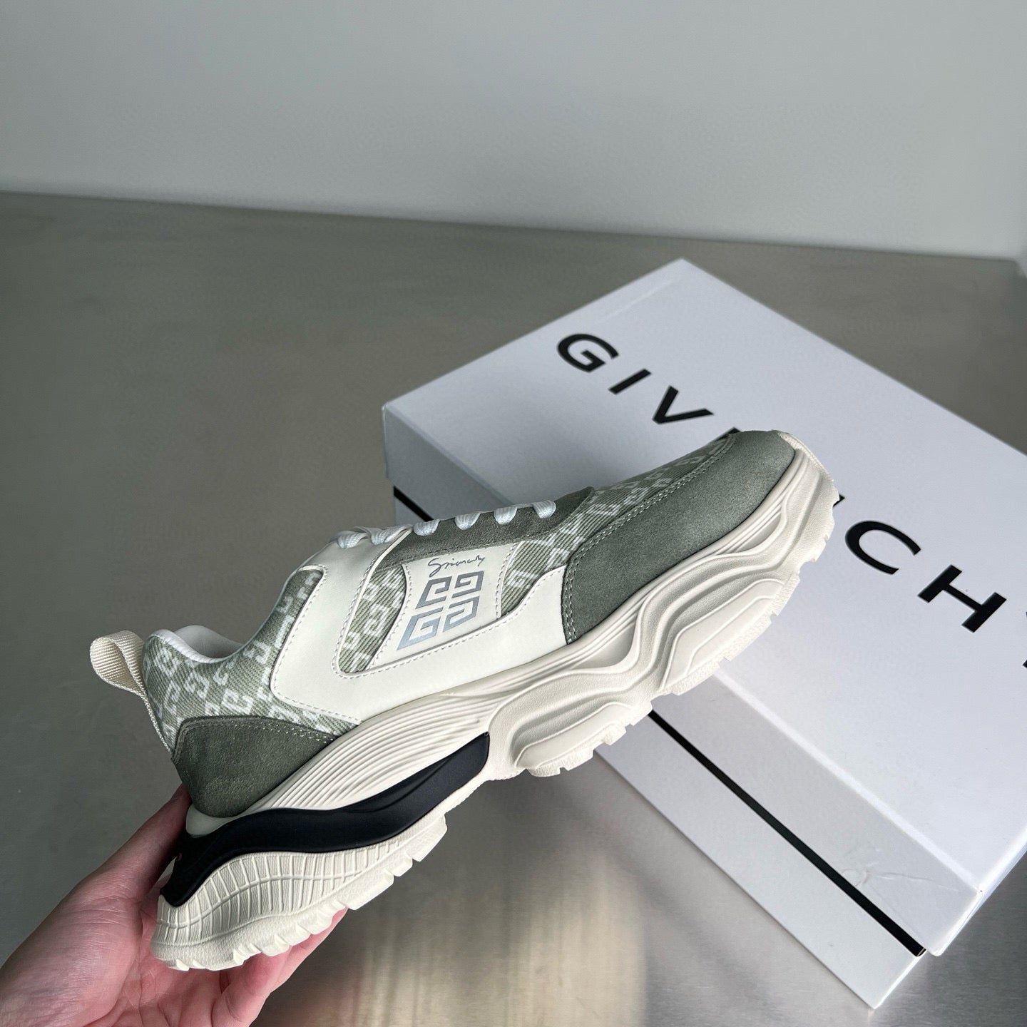 Givenchy Sneakers