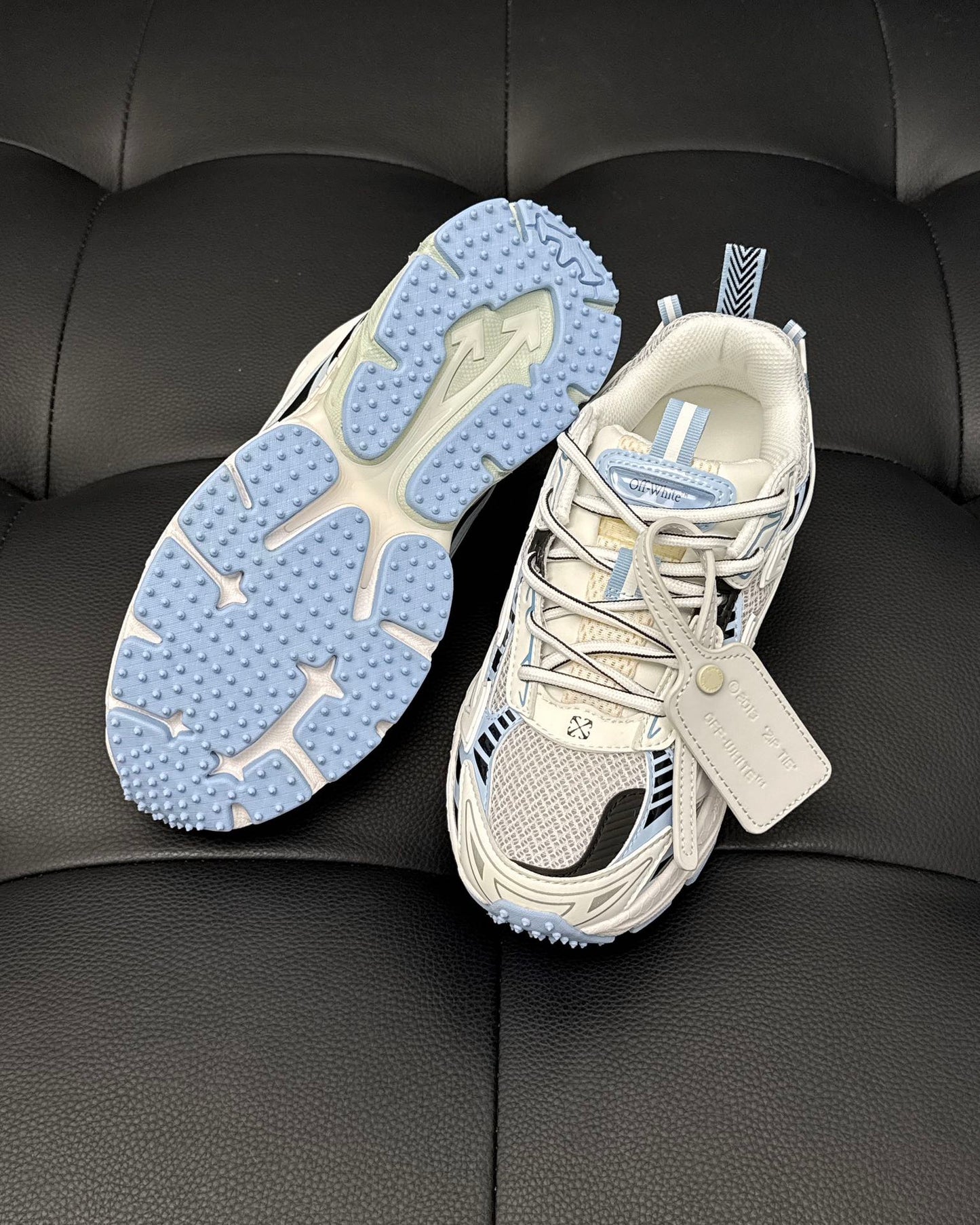 Off-White ODSY 1000 Sneaker