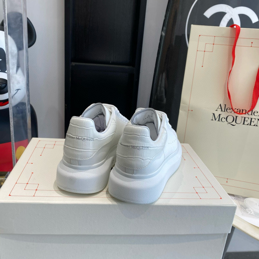 Alexander McQueen Sneakers