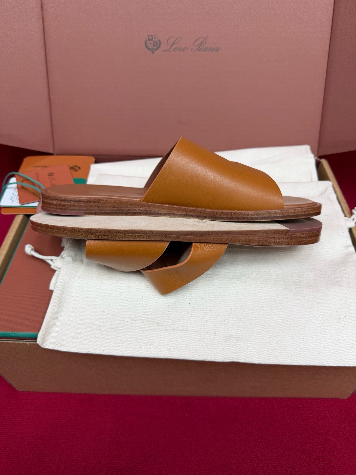 LP Sandal