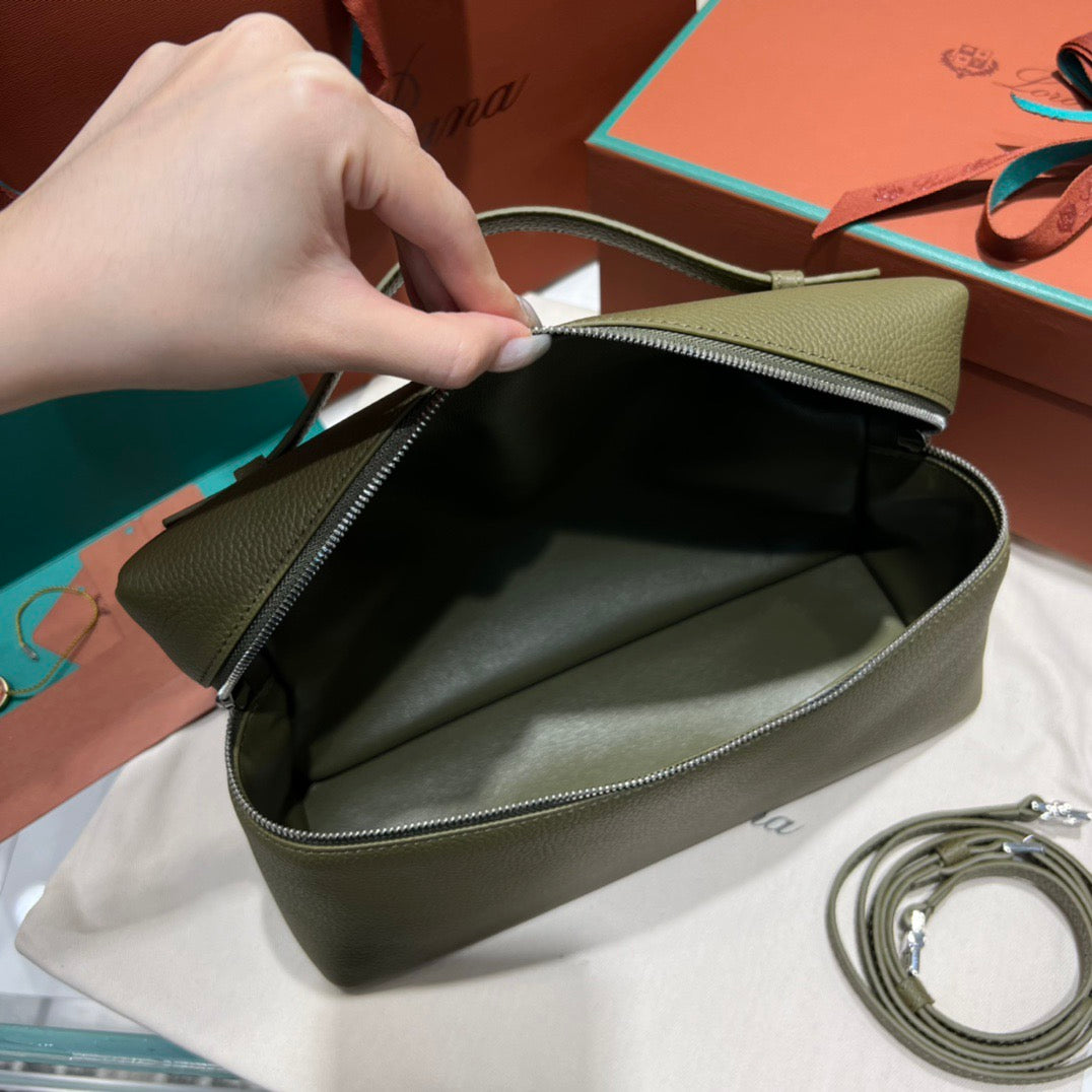 LP Extra Pocket L27 Handbag
