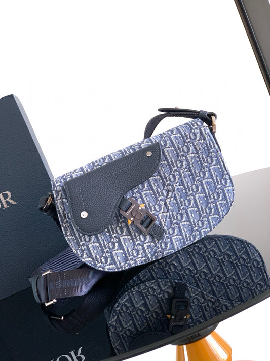 Dior Saddle Bag