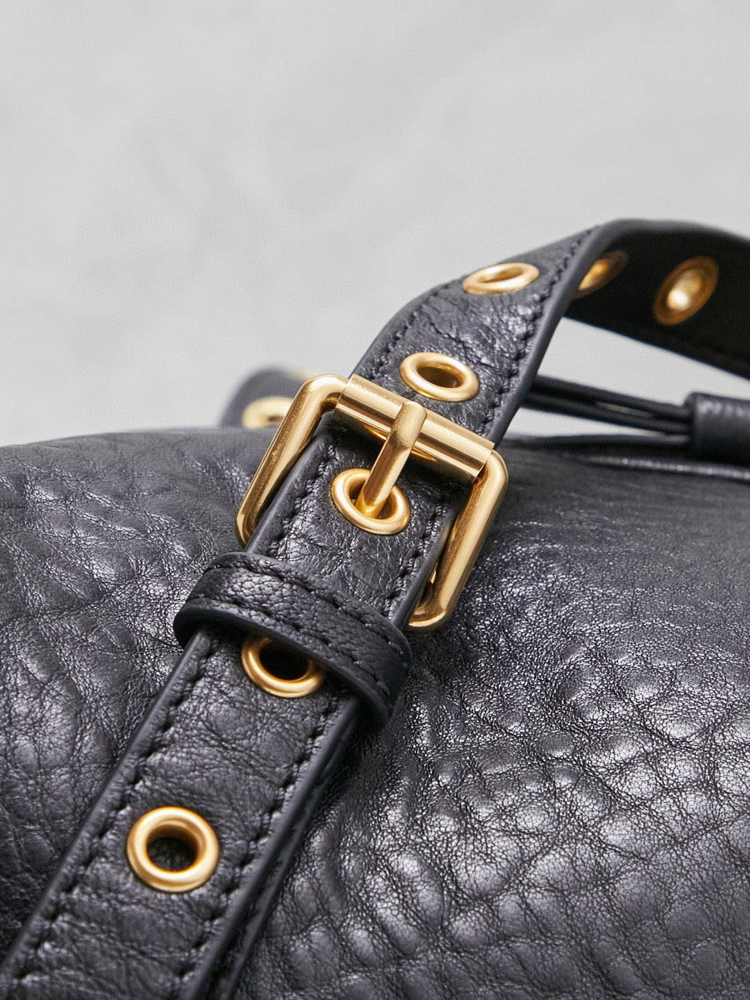 Miu Miu Shoulder Bag 40x20x15cm
