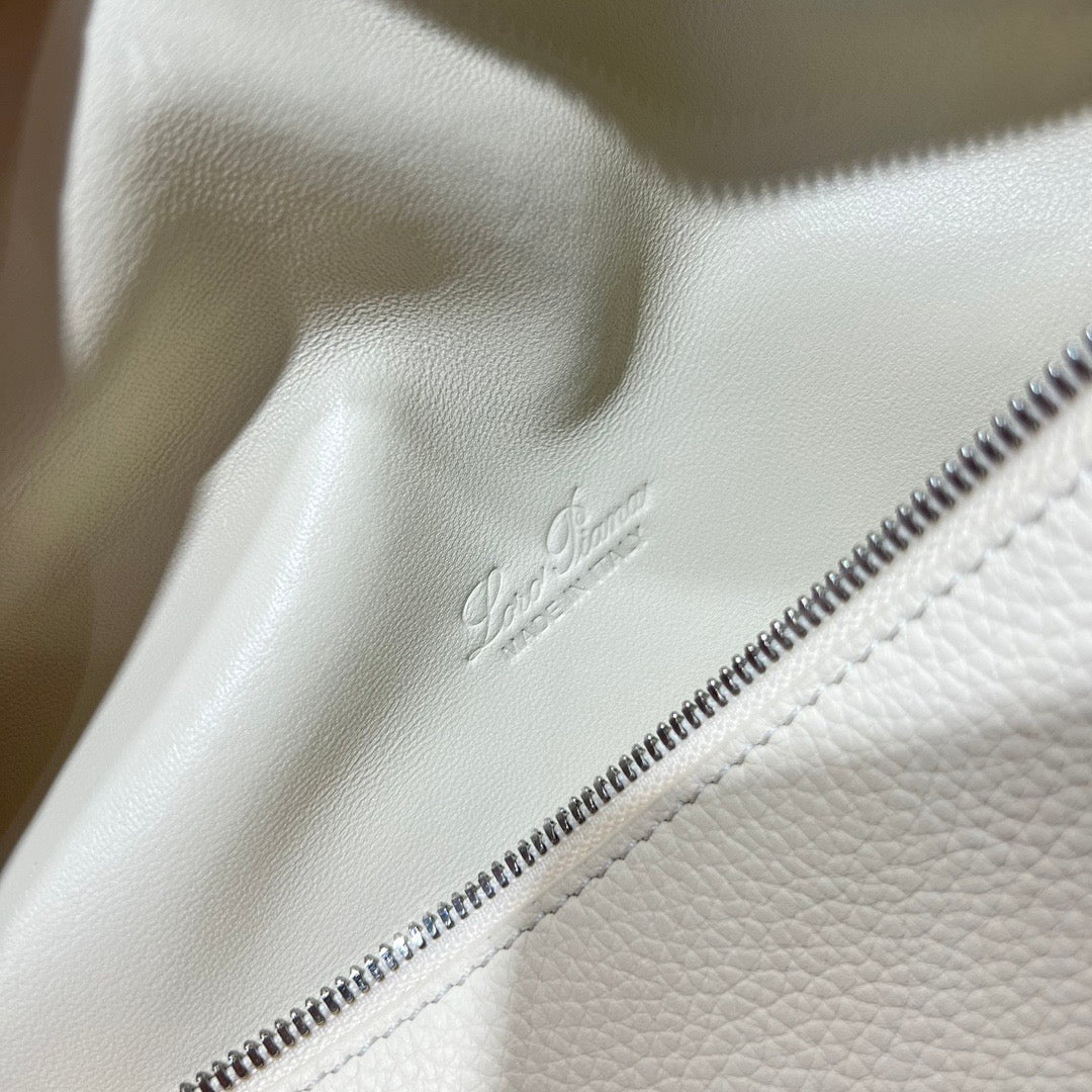 LP Extra Pocket L23.5 Backpack