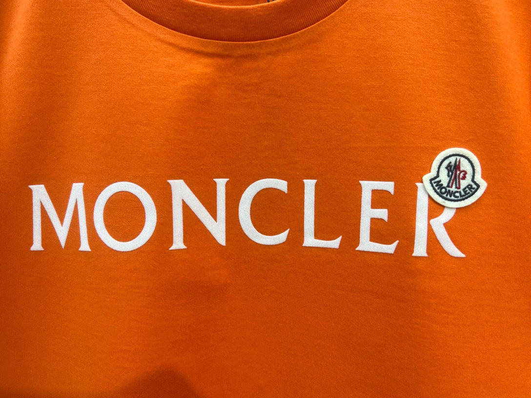 Moncler T-shirt