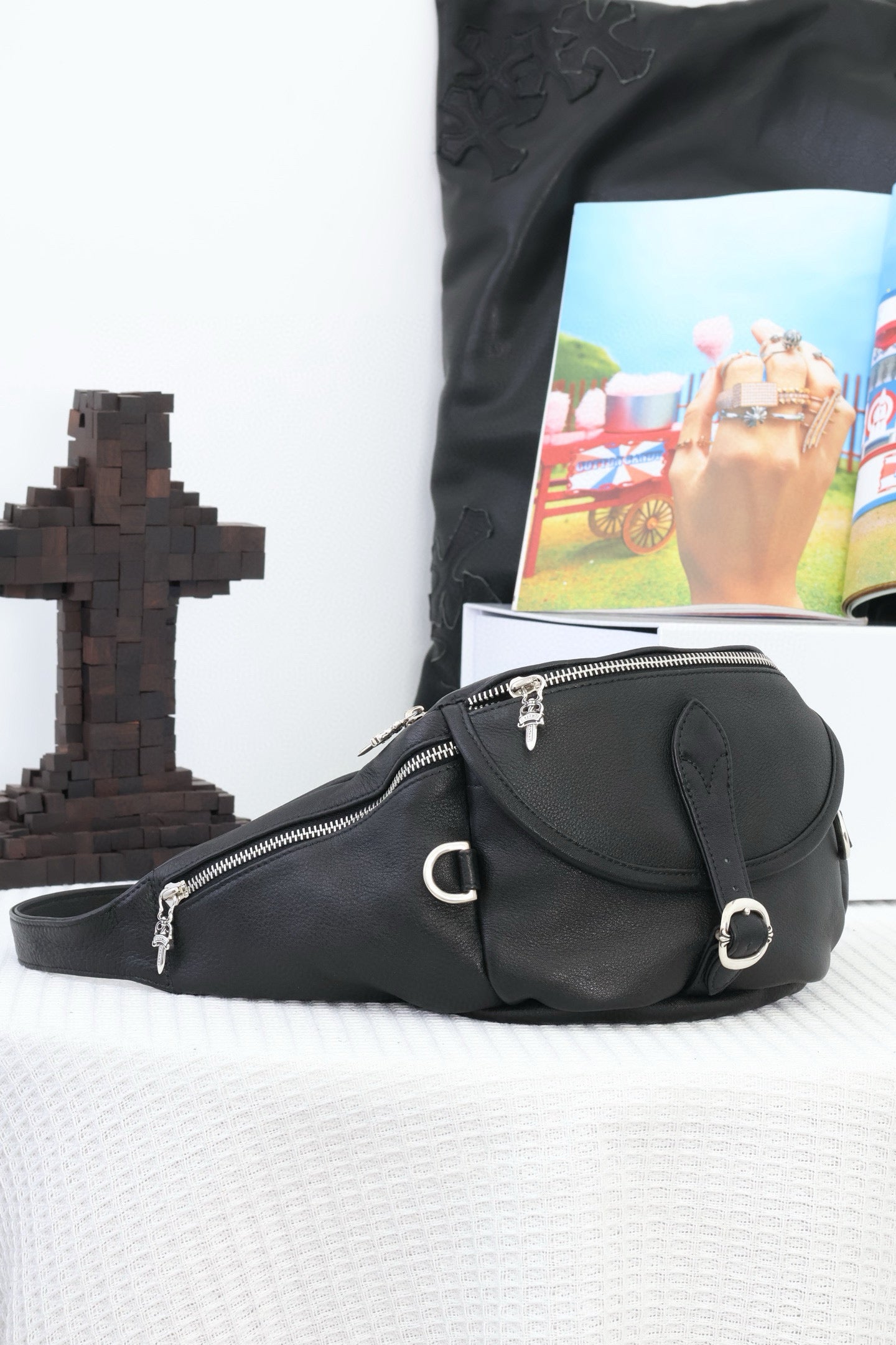 CH Black Leather Snat Pack Waist Bag