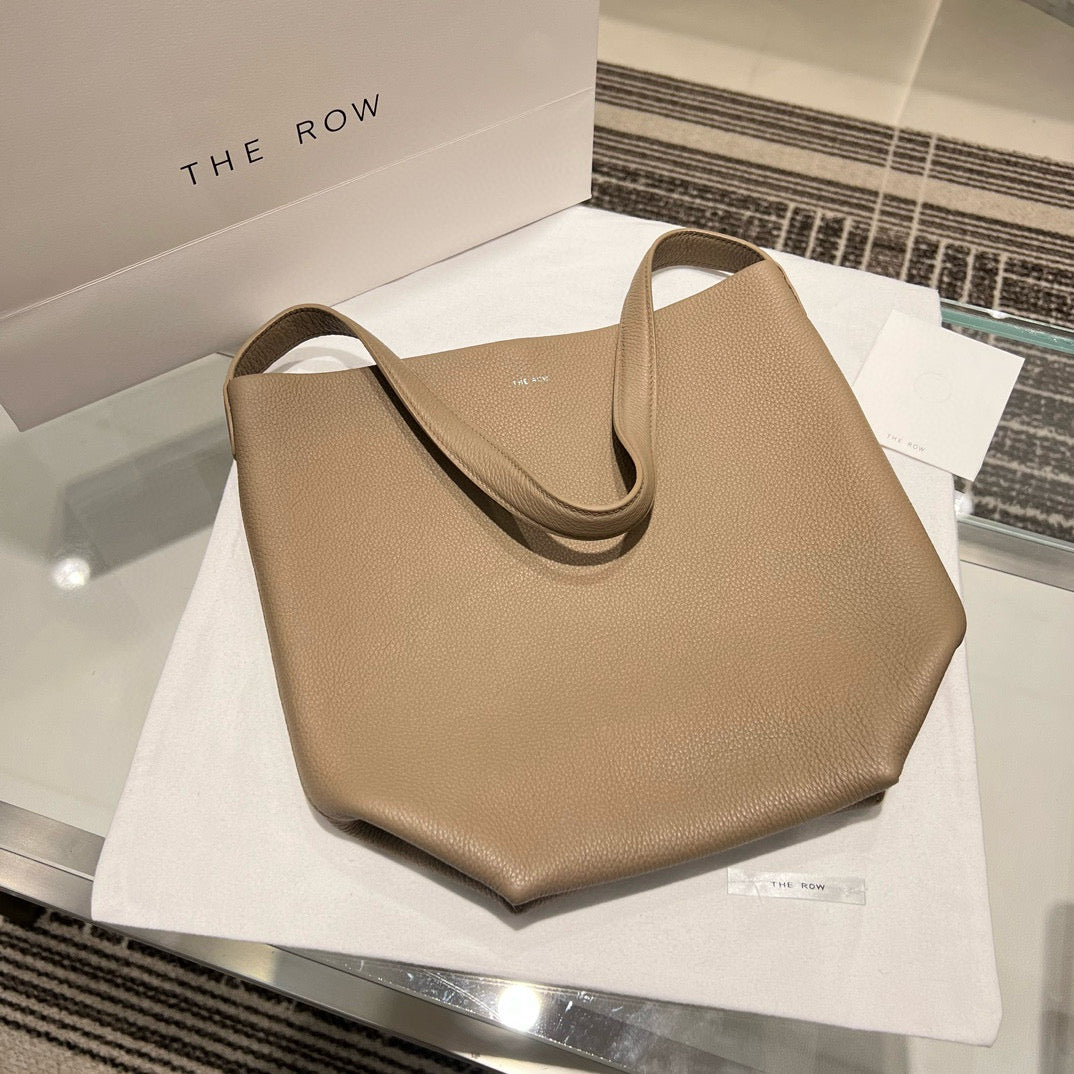 The Row Bucket Bag(30CM*28CM*15.5CM)
