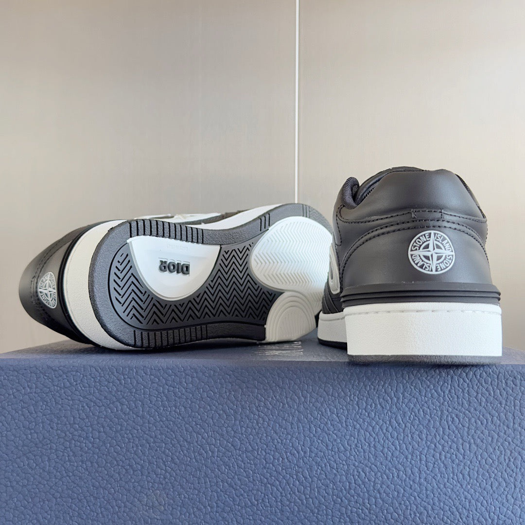 Dior Sneaker