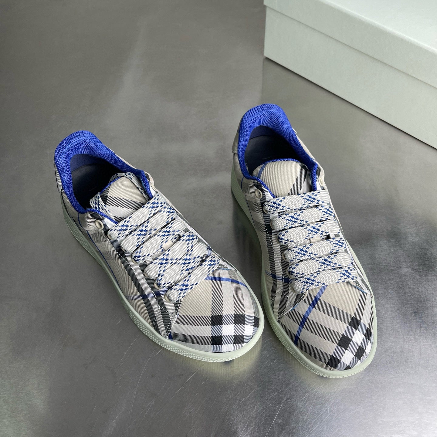 Burberry Sneakers