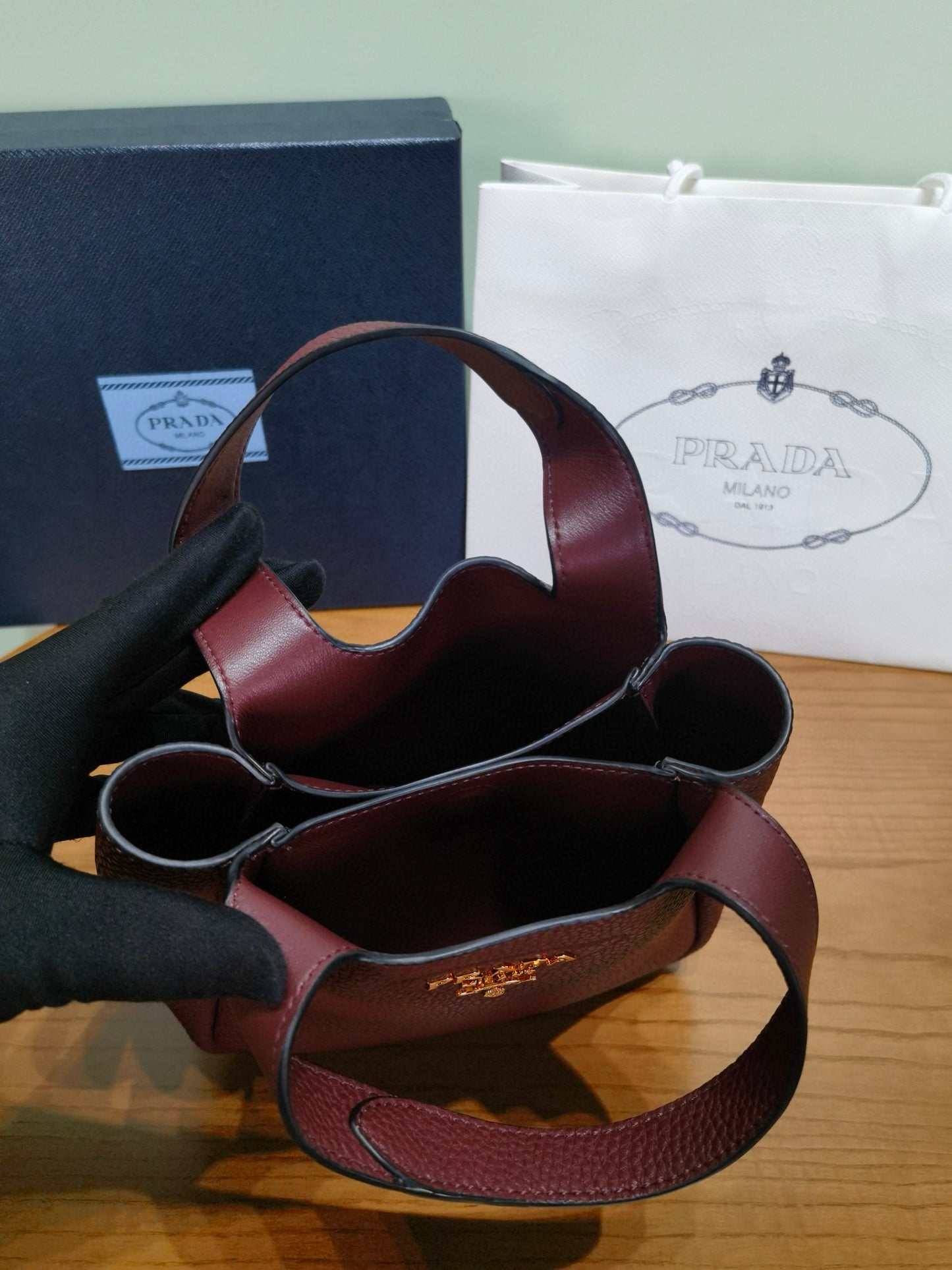 Prada Tote Basket Bag 25x21.5x14cm