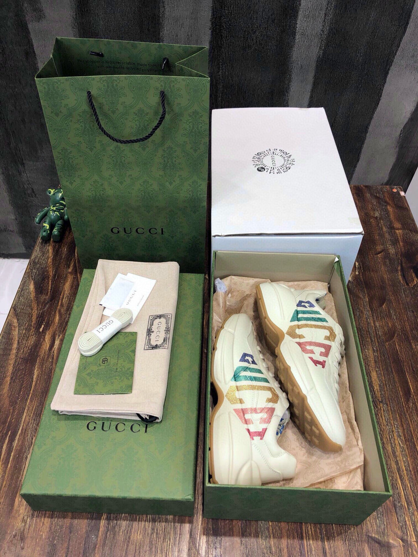 Gucci Sneakers