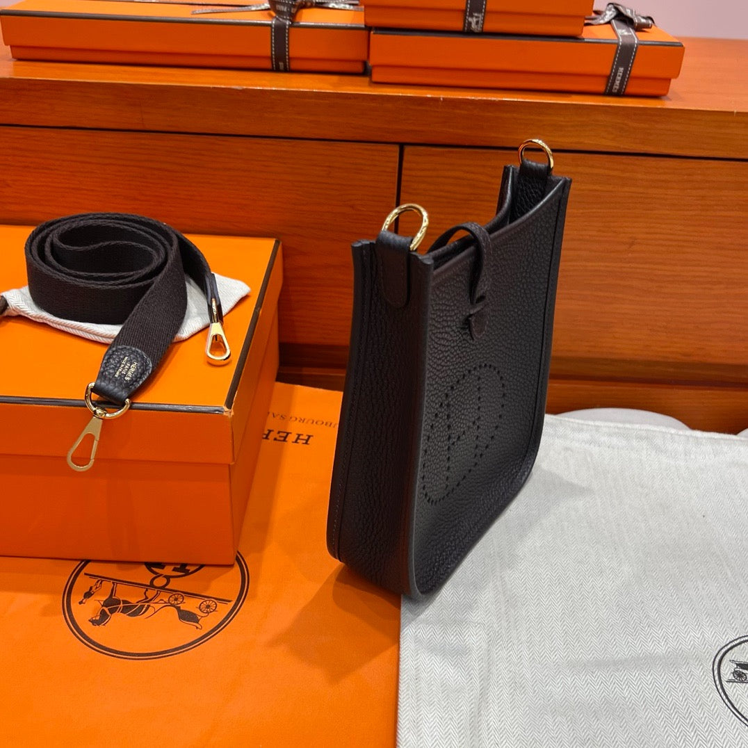 Hermes Evelyne 17