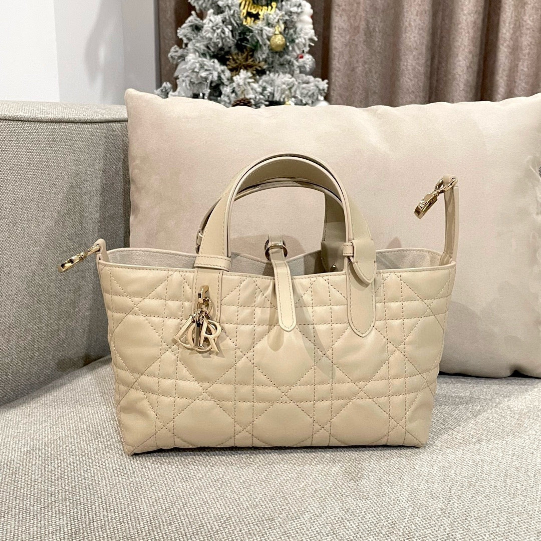 Dior Toujours Bag