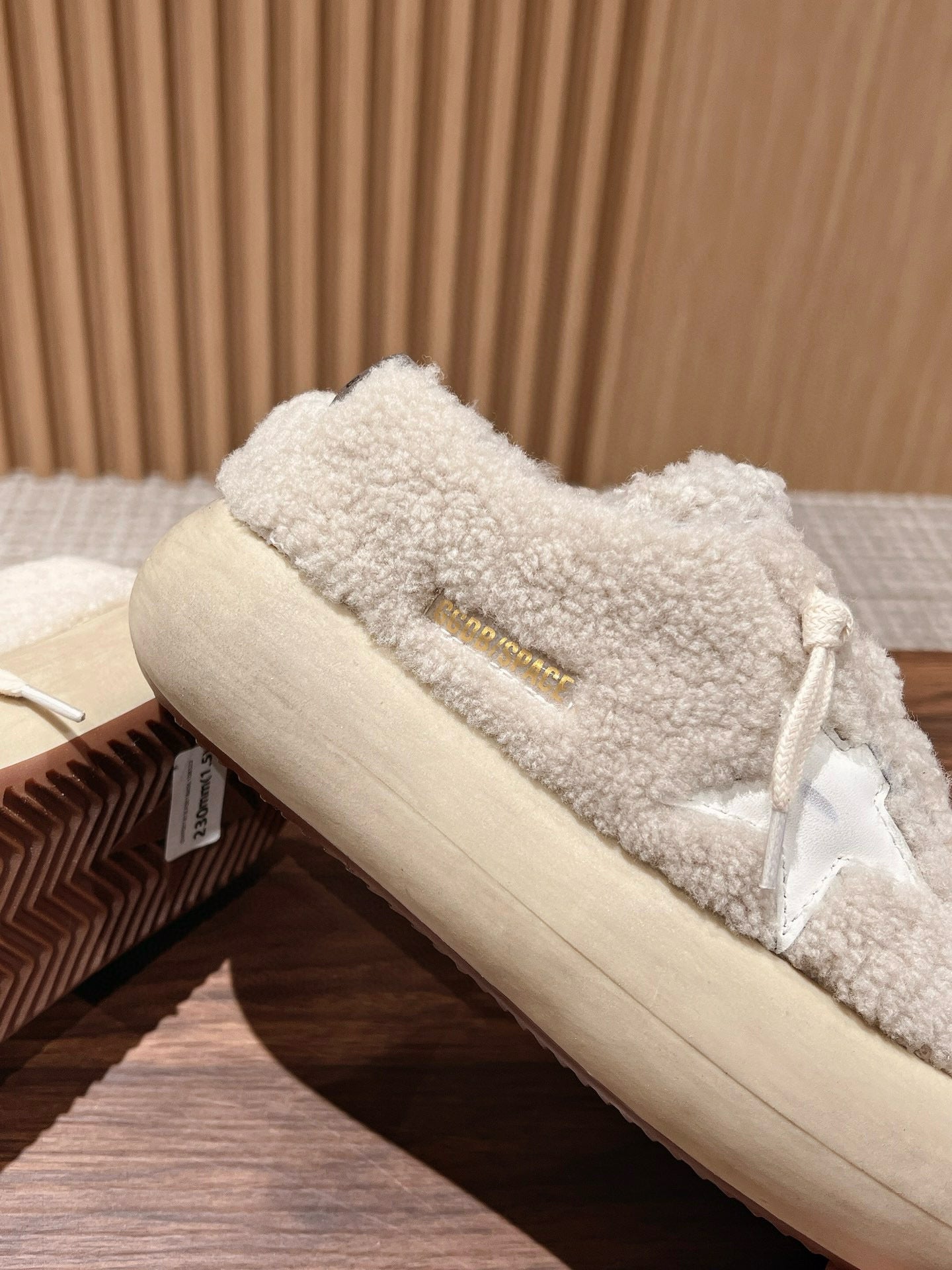 Golden Goose Sneaker