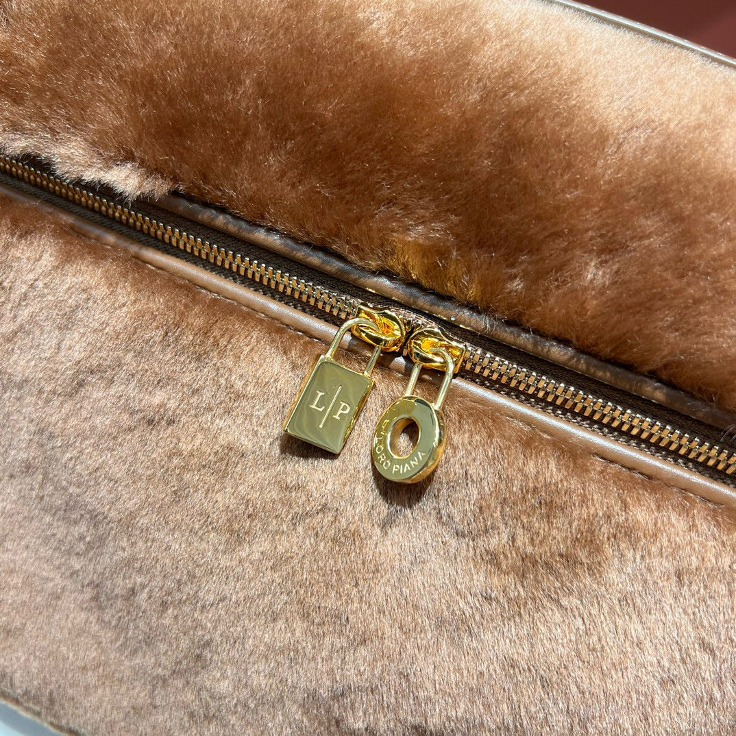 Loro Piana 27 Case Bag