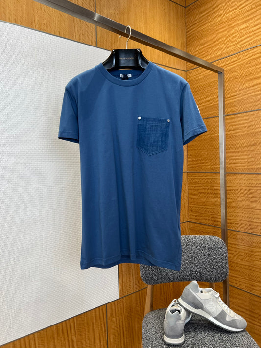 Moncler T-shirt