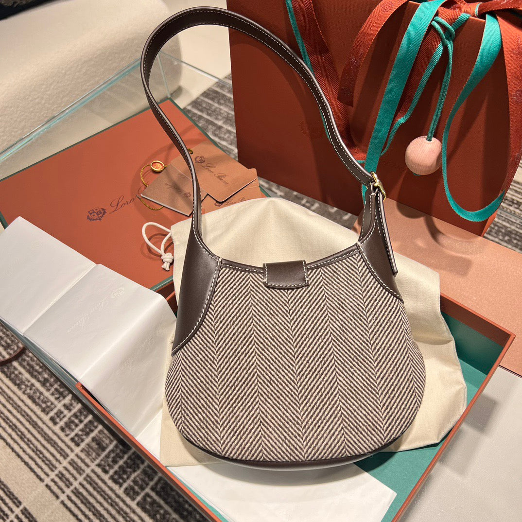LP Medium Bobbin Bag