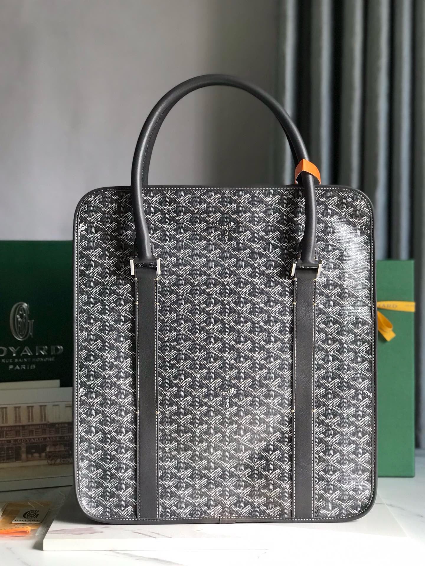 Goyard Bourgogne 35x39x11cm