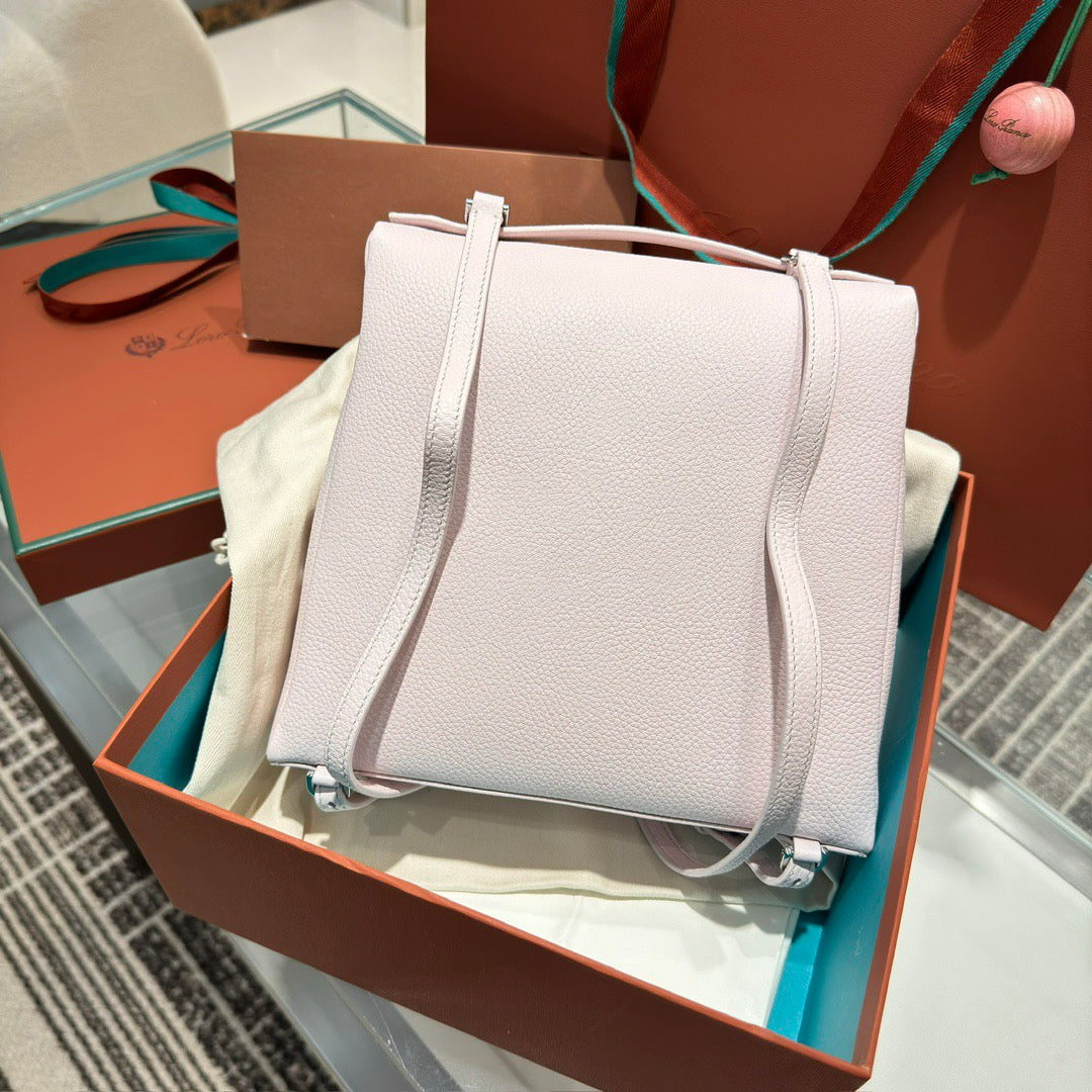LP Extra Pocket L23.5 Backpack